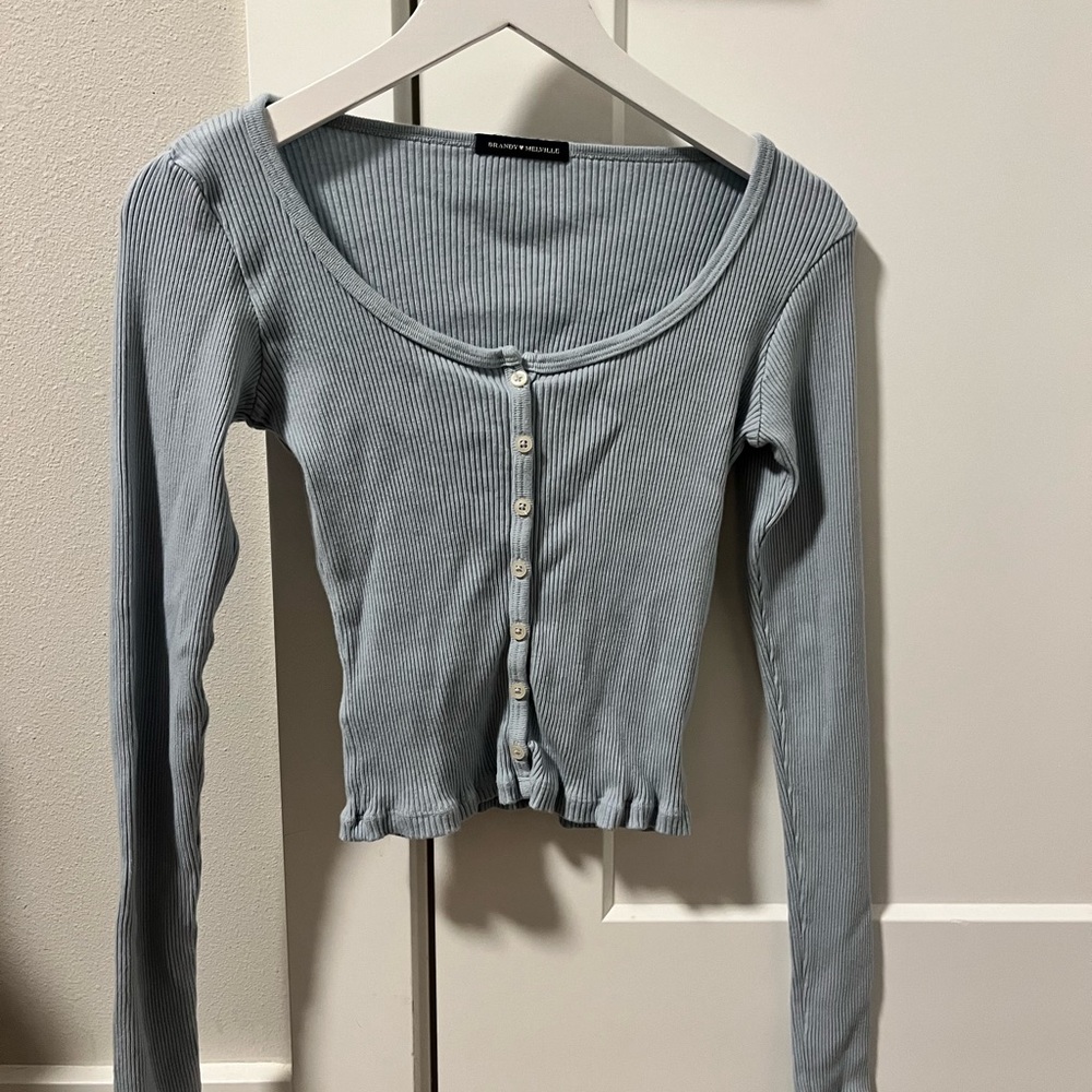 Cropped thin Botton down sweater